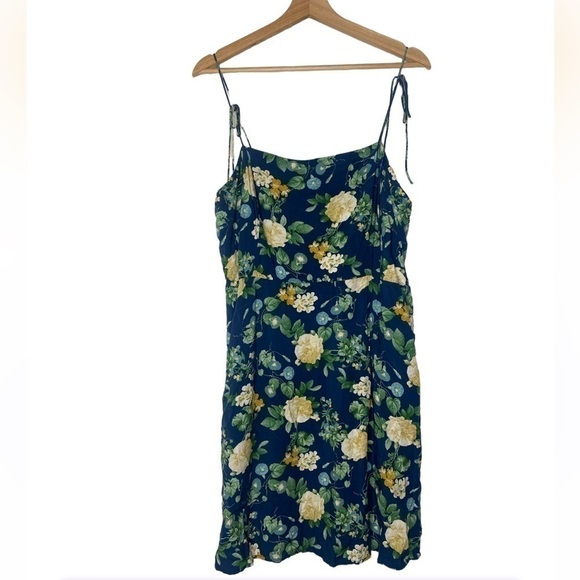 OLD NAVY FLORAL SUMMER DRESS SIZE XL - Picture 1 of 4